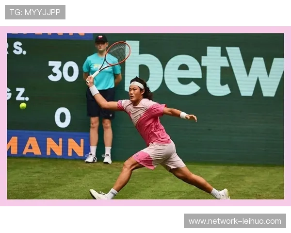 网球赛季焦点战：顶尖选手激烈对决引发全球关注